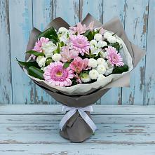 Букет цветов из:  Герберы, Альстромерии и Хризантемы в Бугульму