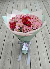 Букет цветов из:  Альстромерии в Бугульму