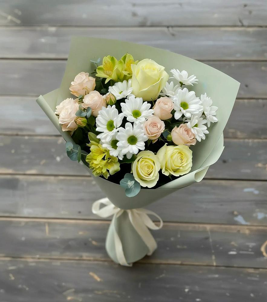Букет цветов из: Альстромерии, Розы и Хризантемы в Бугульму