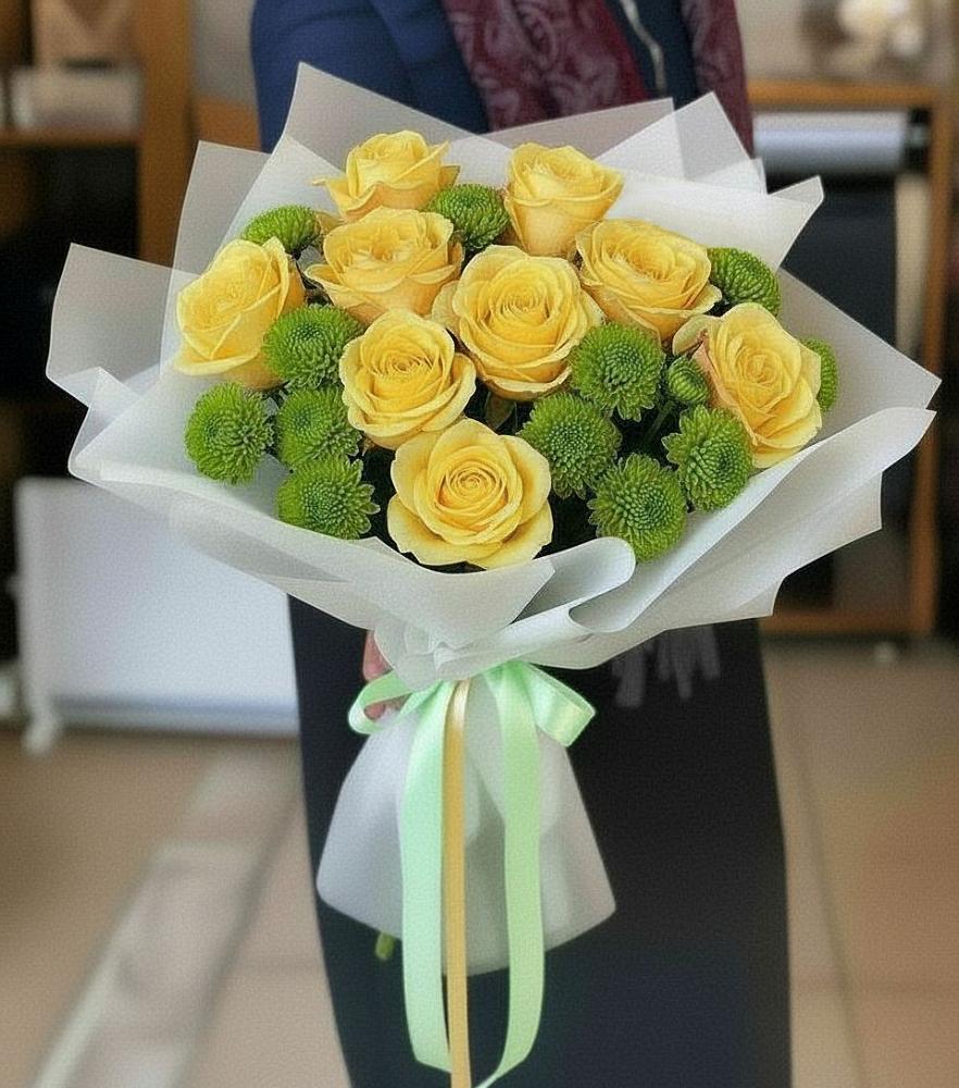 Букет цветов из: Хризантемы и Розы в Бугульму