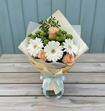 Букет герберы и розы в Бугульму Букет цветов из:  Герберы, Розы и Хризантемы в Бугульму