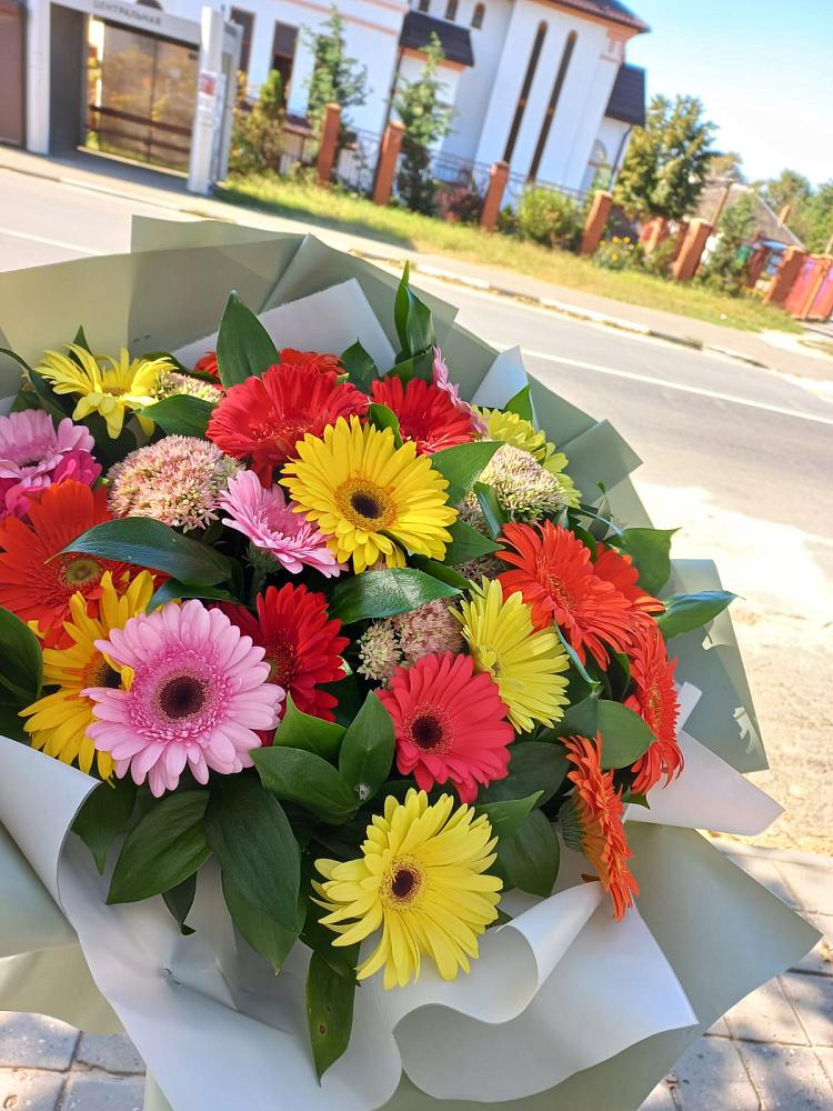 Букет созвездие гербер в Бугульму Букет цветов из: Герберы в Бугульму